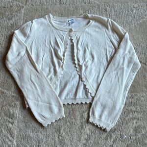 NWT Girls One Button Sweater Size 6